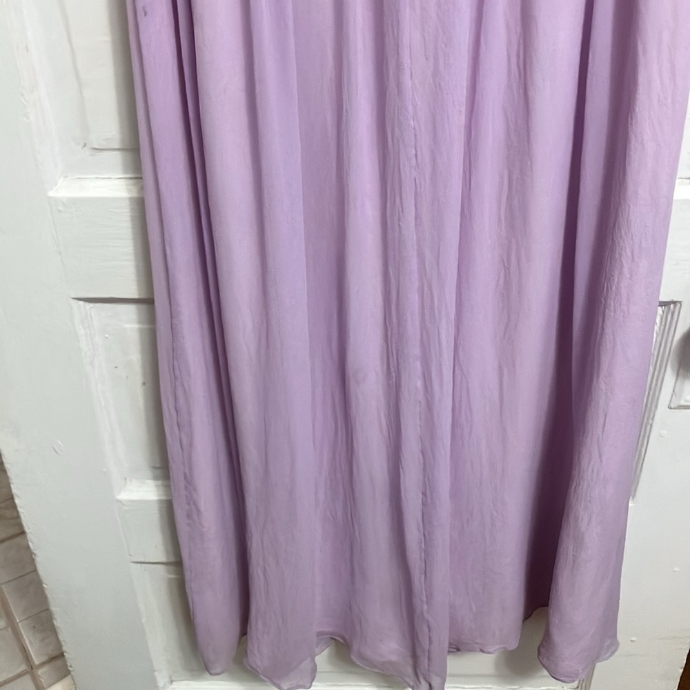 Like new ! 100% silk chiffon , lilac color dress with beaded embellishments. - Picture 7 of 15